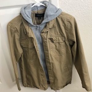 I am selling a jean jacket